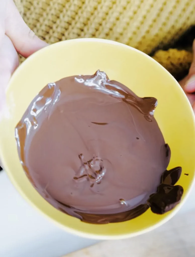 Melted chocolate at 35°C (95°F)
